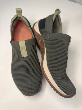 Ryka slip-On Knit woman Sneakers in Olive Green
